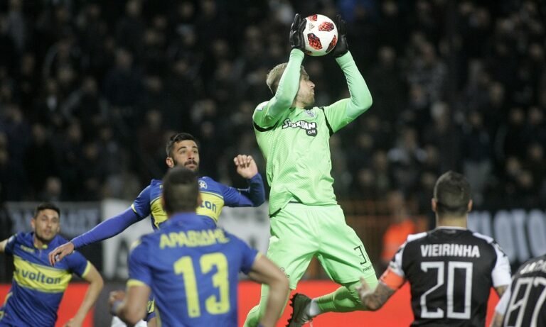 ΠΑΟΚ-Αστέρας: Η σωτήρια απόκρουση του Πασχαλάκη