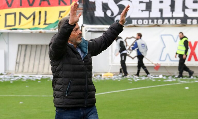 Πετράκης: Δάκρυσε στην υποδοχή στο Ηράκλειο