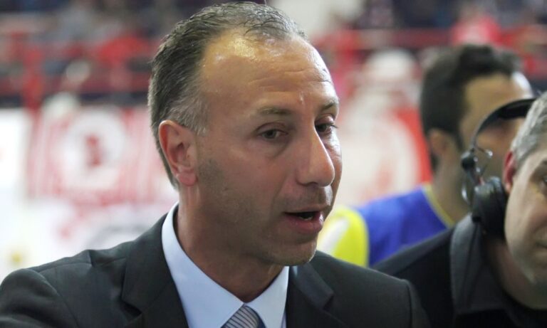 Ζαλμάς: «Οι ομάδες χτίζονται μέρα με τη μέρα»