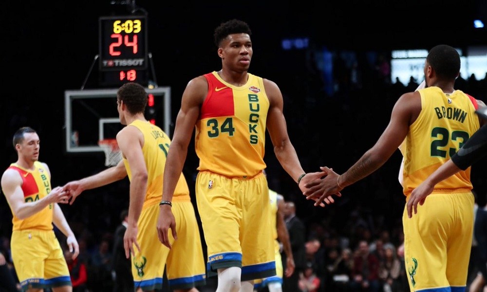 Μπακς: Ο Χορστ σκέφτεται το συμβόλαιο του Γιάννη