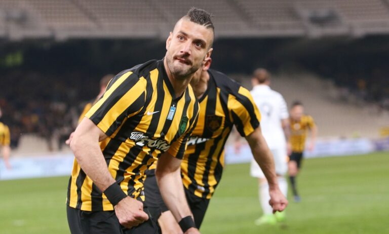 Προσφυγές κατά της ΑΕΚ από Αραβίδη, Βούρα και Καραγκιολίδη