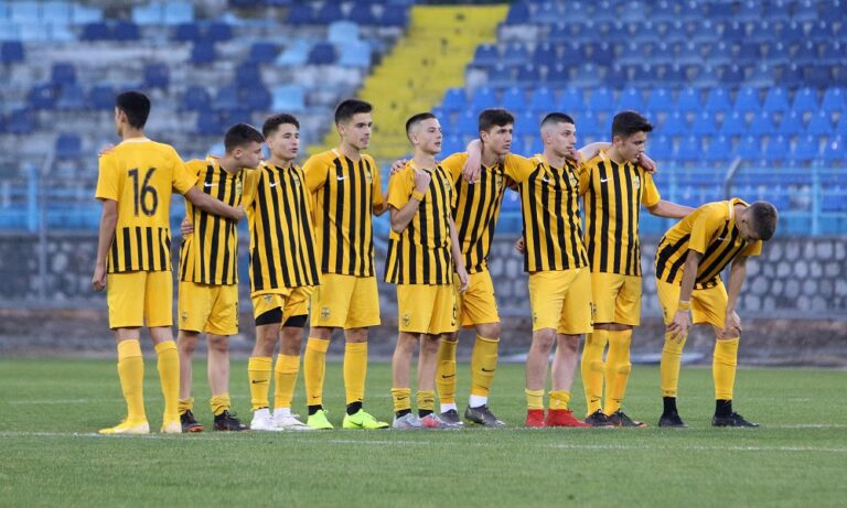 Άρης Κ15: Απίστευτες καταγγελίες από πατέρα ποδοσφαιριστή