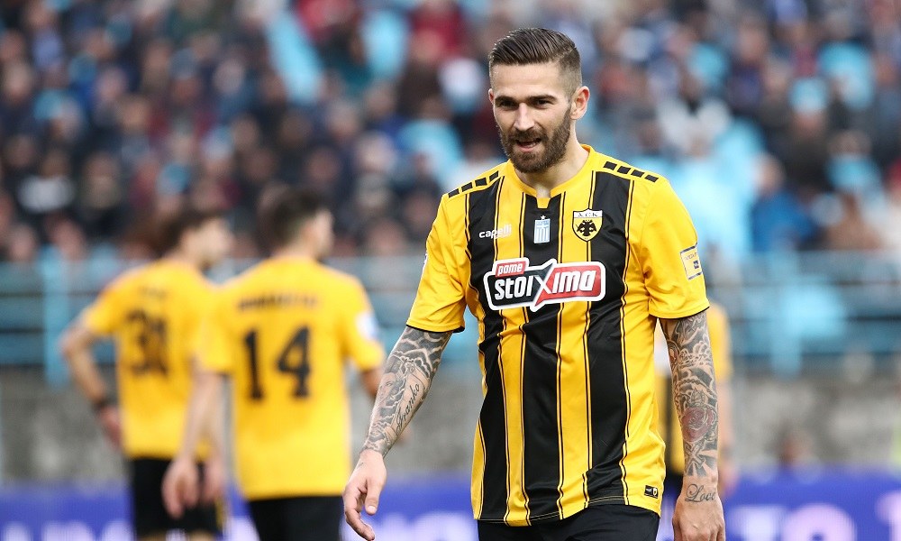 AEK: Το «αντίο» της κυρίας Λιβάια στην Ελλάδα... άναψε φωτιές (pic)