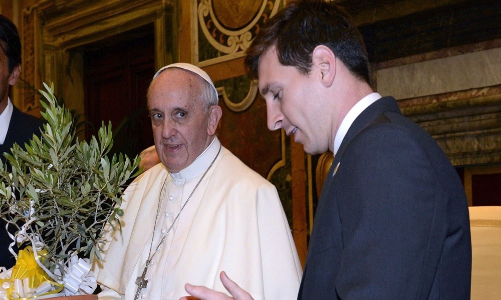 Πάπας Φραγκίσκος: «Ο Μέσι δεν είναι θεός»
