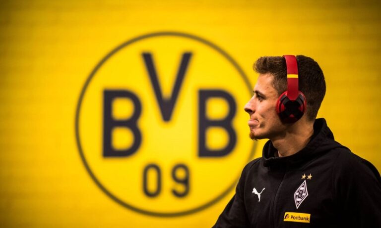 Τοργκάν Αζάρ, η υπενθύμιση πως η Ντόρτμουντ είναι ακόμα εδώ