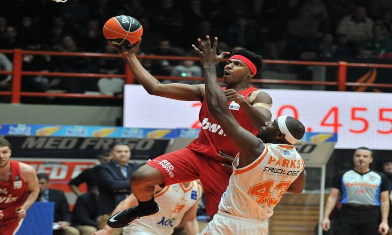 Είσαι τρίτος; Ερχεται ο Ολυμπιακός…