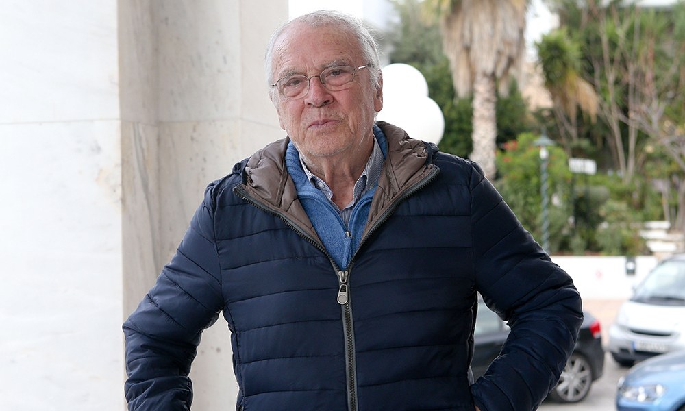 Θεοδωρίδης: «Δεν τον ακουμπάει κανείς τον Ολυμπιακό»