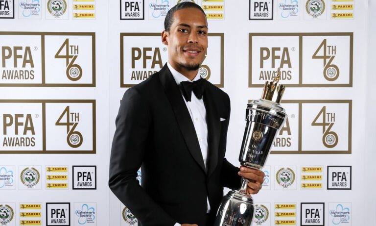 Φαν Ντάικ: Ψηφίστηκε κορυφαίος της Premier League