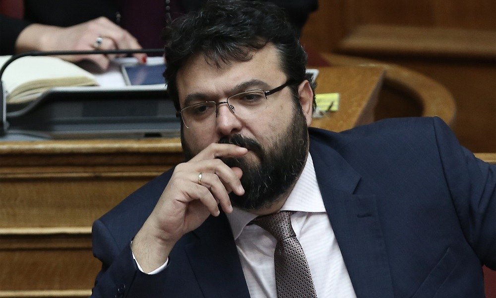 Αναδιάρθρωση-Βασιλειάδης: Τα πρώτα «όχι» βουλευτών του ΣΥΡΙΖΑ
