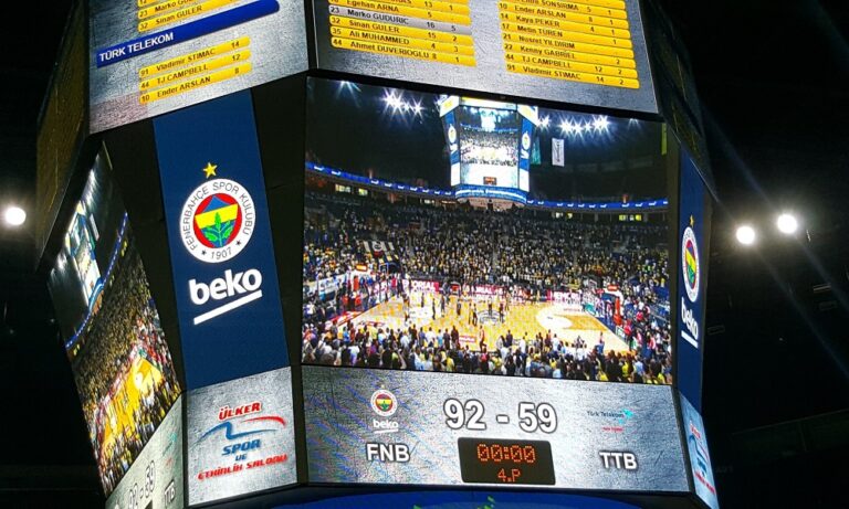 Φενερμπαχτσέ: Ο Γκέιμπριελ κυνήγησε τον Κάλινιτς! (vids)