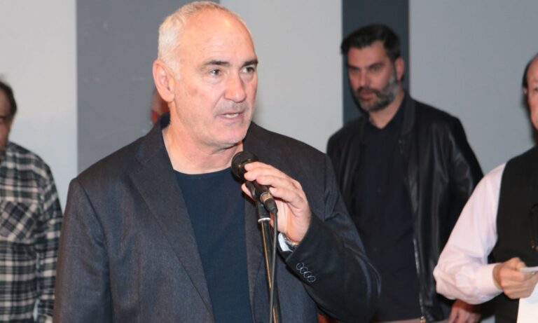 Απόλλων Σμύρνης: Πολύ κοντά στον Μανίκα