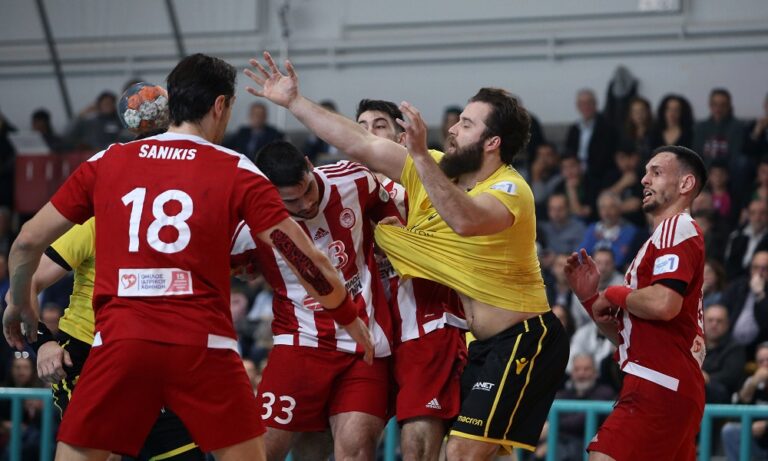 Ολυμπιακός – ΑΕΚ: Πρώτη πράξη στους τελικούς