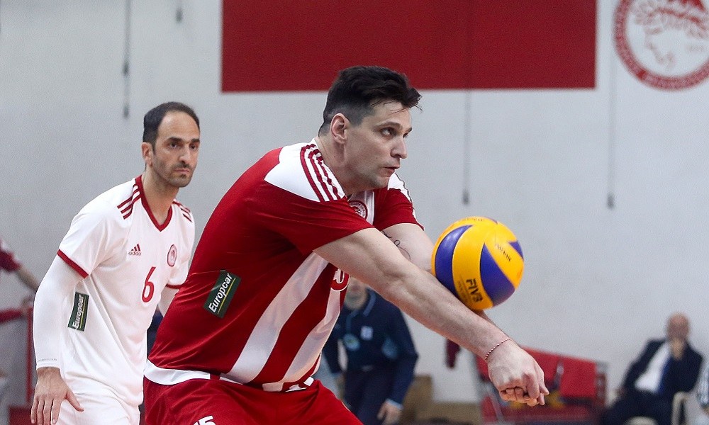 Ολυμπιακός: Με Αλεξίεφ, Κουμεντάκη στον τελικό