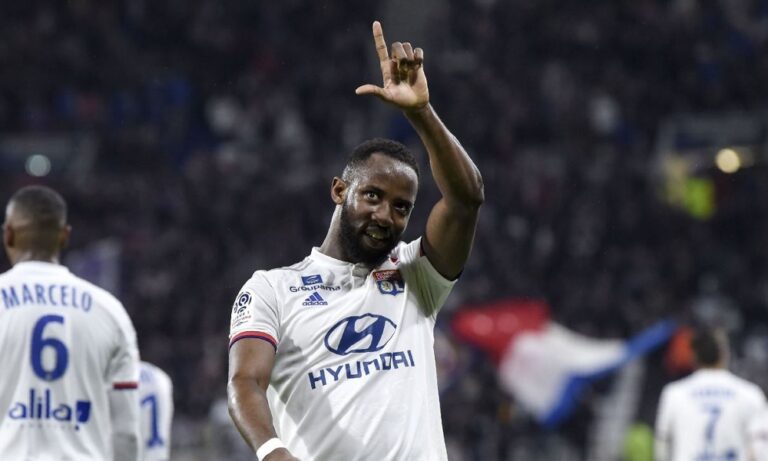 Γιουνάιτεντ: Δίνει 40 εκ. ευρώ για Ντεμπελέ!