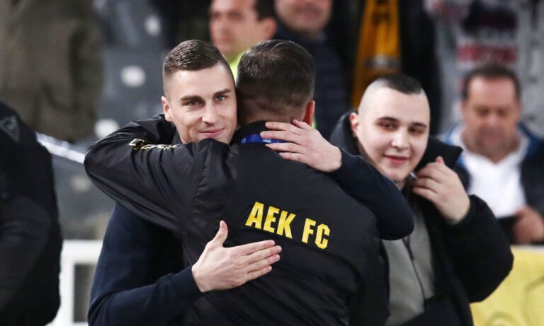 Βράνιες: Ο Κομπανί τον… σπρώχνει πιο κοντά στην ΑΕΚ