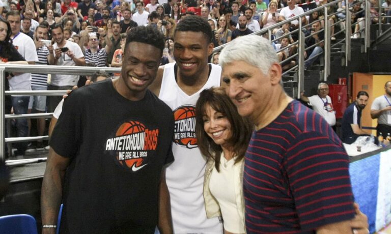 Γιαννάκης: «Εκεί οφείλεται η επιτυχία του Αντετοκούνμπο»