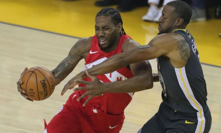 Λέοναρντ: «Δεν έχω αγοράσει σπίτι στο Τορόντο»