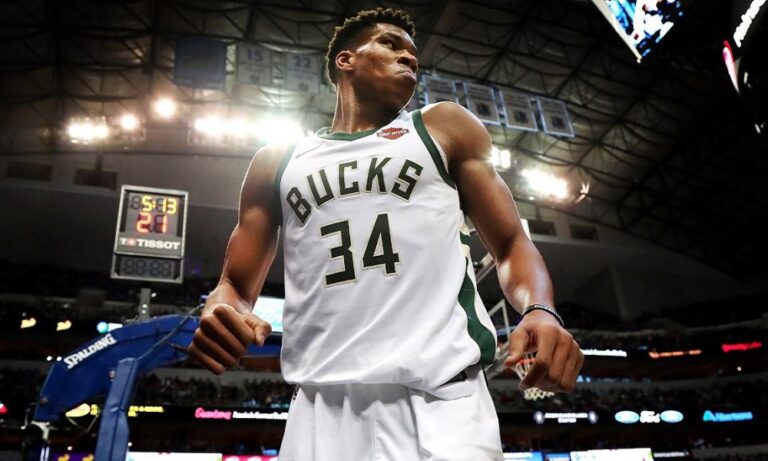 Αντετοκούνμπο: «Αιώνια» συγχαρητήρια στον MVP (pics)