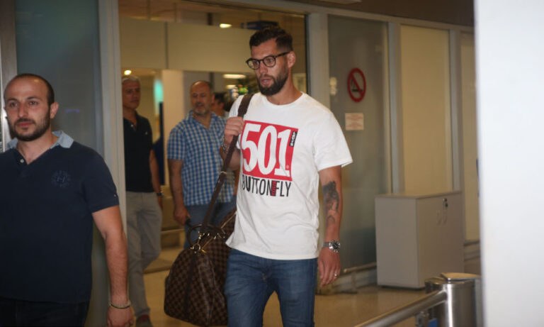 ΑΕΚ μεταγραφές 22/6: Ο Σιμάο στην Αθήνα (pics-vids)