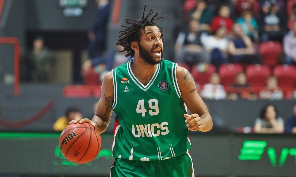 Πιέρια Χένρι: Τέλος από την Ούνικς