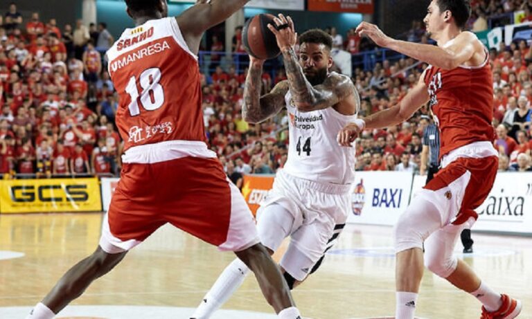 Ρεάλ Μαδρίτης: Με «σκούπα» στα ημιτελικά