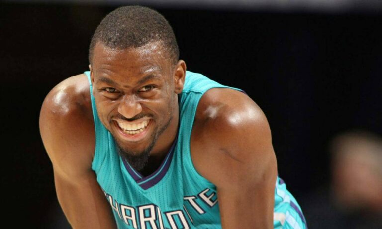 Μπόστον Σέλτικς: Υπογράφει ο Κέμπα Γουόκερ