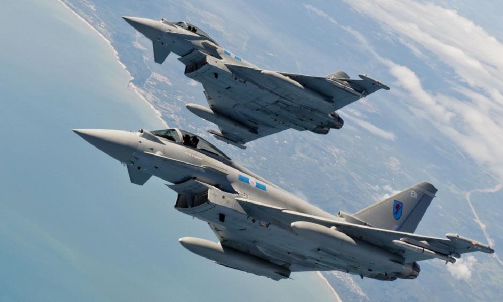 Γερμανία: Δύο Eurofighter συγκρούστηκαν στον αέρα (vid)