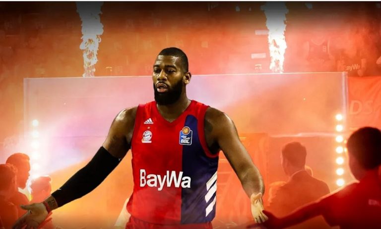 Μπάγερν Μονάχου: Επίσημο του Γκρεγκ Μονρό (pic & vids)