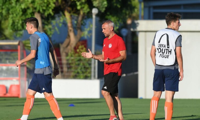 Ολυμπιακός: Έτοιμη για Αγγλία η Κ19