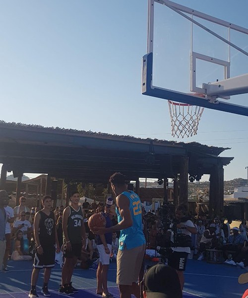 Αντετοκούνμπο