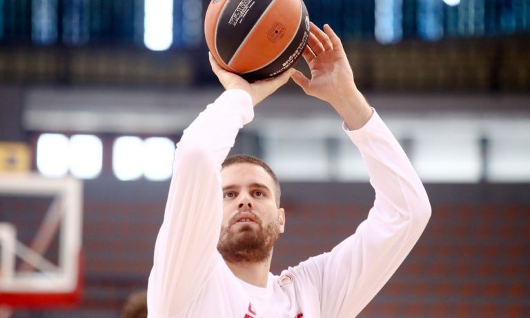 Μπόγρης: «Για μια μπάλα γίνονται όλα…»