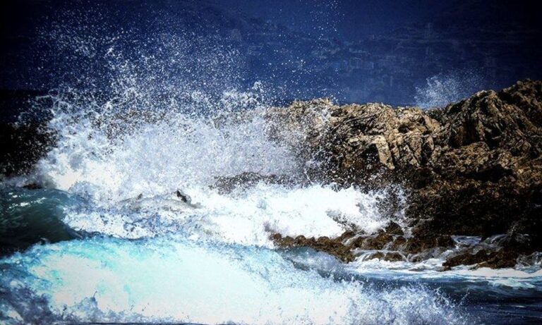 Καιρός: Ισχυροί άνεμοι με άνοδο της θερμοκρασίας