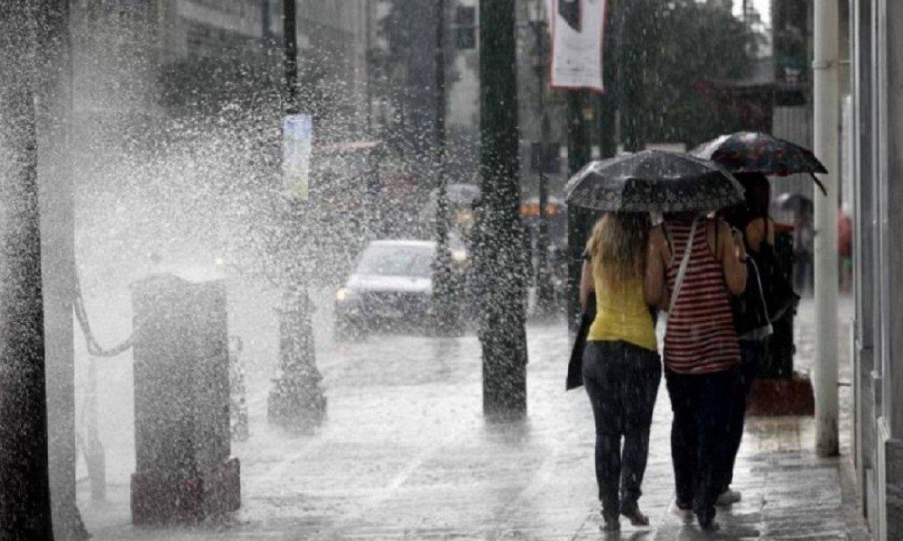 Έκτακτο δελτίο επιδείνωσης καιρού: Ισχυρές βροχοπτώσεις το Σαββατοκύριακο (vid)