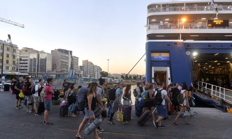Καλοκαίρι 2019: Γέμισαν τα λιμάνια, τεράστια πληρότητα