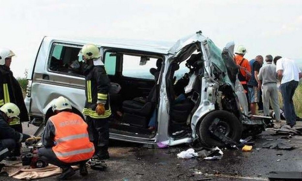 Τουρκία: Τουλάχιστον 17 νεκροί σε τροχαίο με minibus