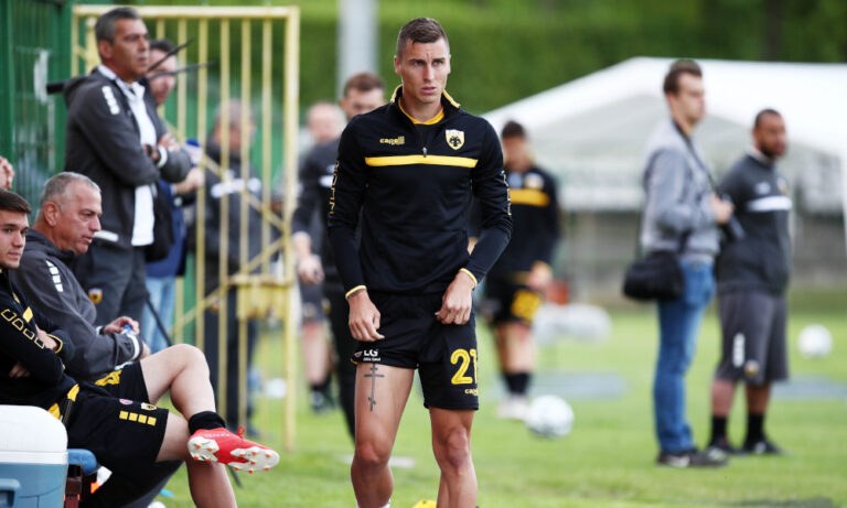 ΑΕΚ: Ο Βράνιες έμεινε στο ξενοδοχείο