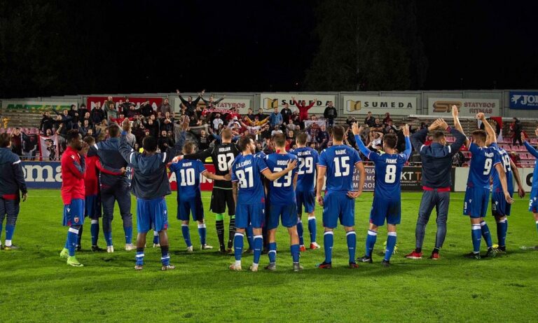 Προκριματικά Champions League: Εύκολα η Σέλτικ, ζόρια για Ερυθρό