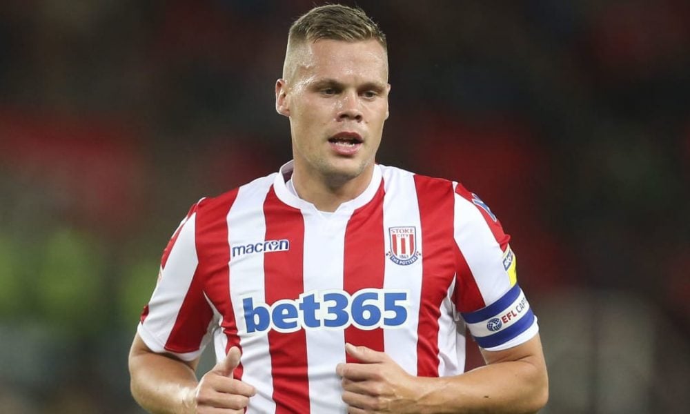 Στόουκ: Φρικιαστικός τραυματισμός του Ράιαν Σόουκρος (vid)