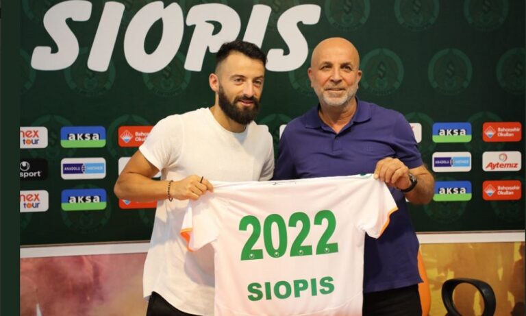 Σιώπης: «Σημαντικό βήμα, να παραμείνω στην Εθνική»