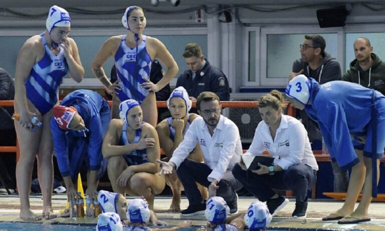 Εθνική γυναικών πόλο: Περίπατος με την Κούβα