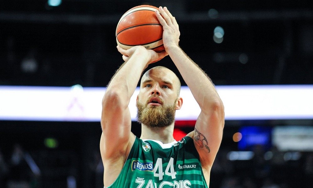 Αποσύρθηκε ο Καβαλιάουσκας