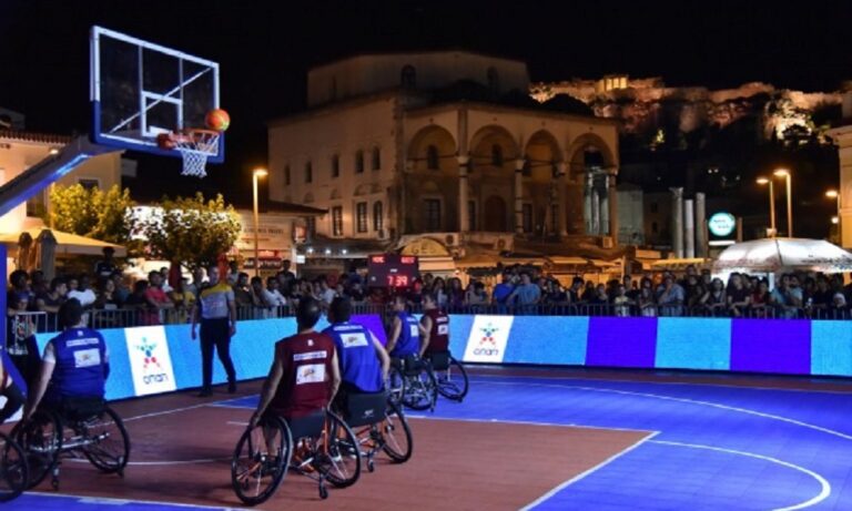 ΟΣΕΚΑ και ΟΠΑΠ βάζουν καλάθια με θέα την Ακρόπολη –  «Midnight 3on3 Streetball» στο Μοναστηράκι