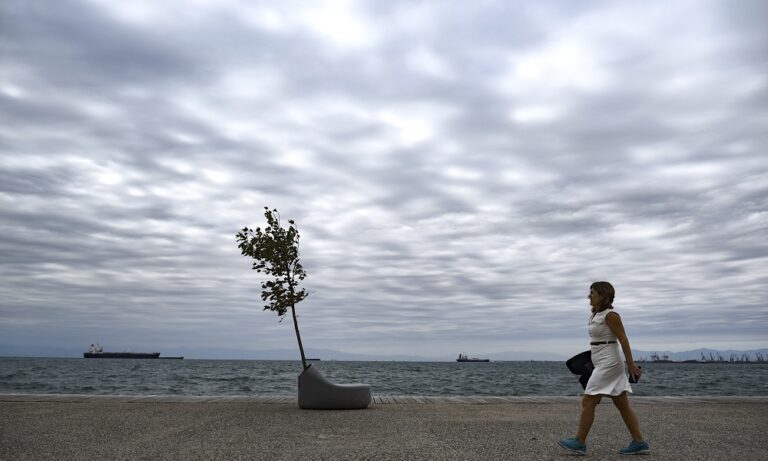 Καιρός: Καύσωνας με βροχές και καταιγίδες!