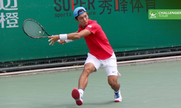 Ο Ντά-Κι Λι γράφει ιστορία και ας μην μπορεί να την… ακούσει