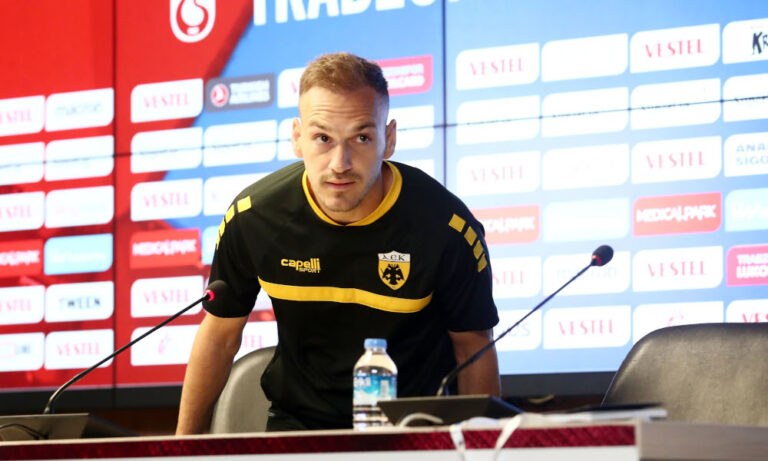 Μπακάκης: «Την ψυχή μας για την ανατροπή του σκορ»