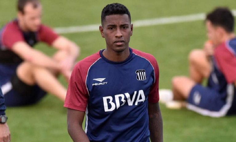 ΑΕΚ: «Θέλει τον Αραούχο»