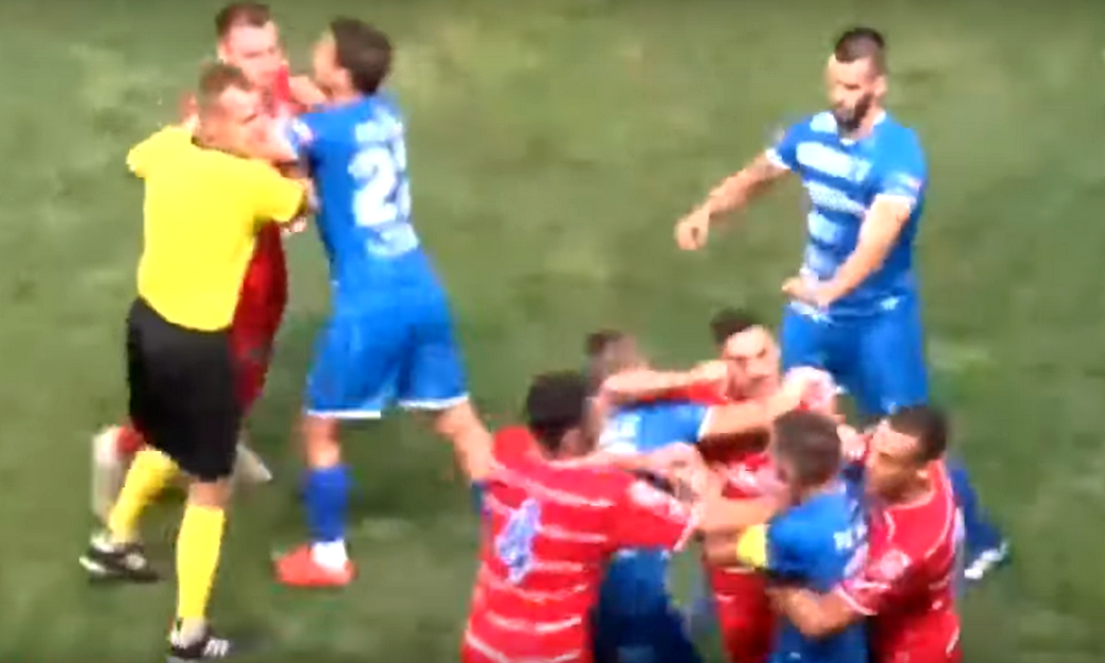 Fair play: Δεν το τήρησε και έπαιξαν ξύλο(vid)