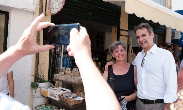 «Κουληθήκατε στην Κάρπαθο» – Το Twitter σχολιάζει!