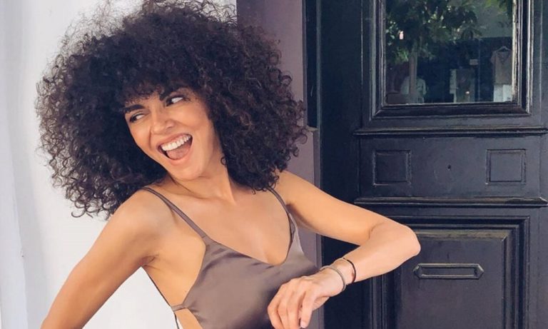 «Πέθαναν» την Μαρία Σολωμού (pics)