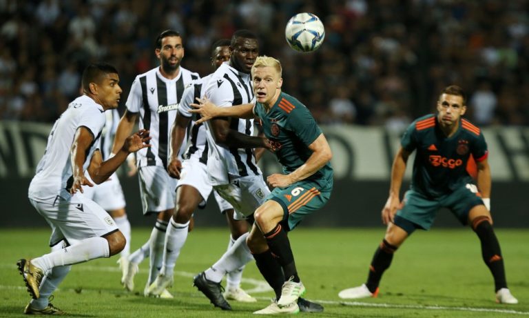 Φαν Ντε Μπέεκ: «Παίζω με ΠΑΟΚ και περιμένω»